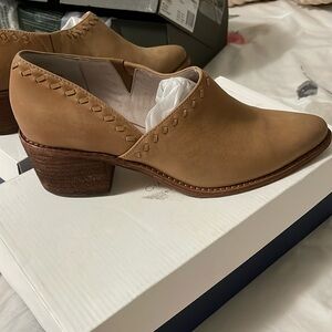 Women's Brown Leather Heeled Loafers